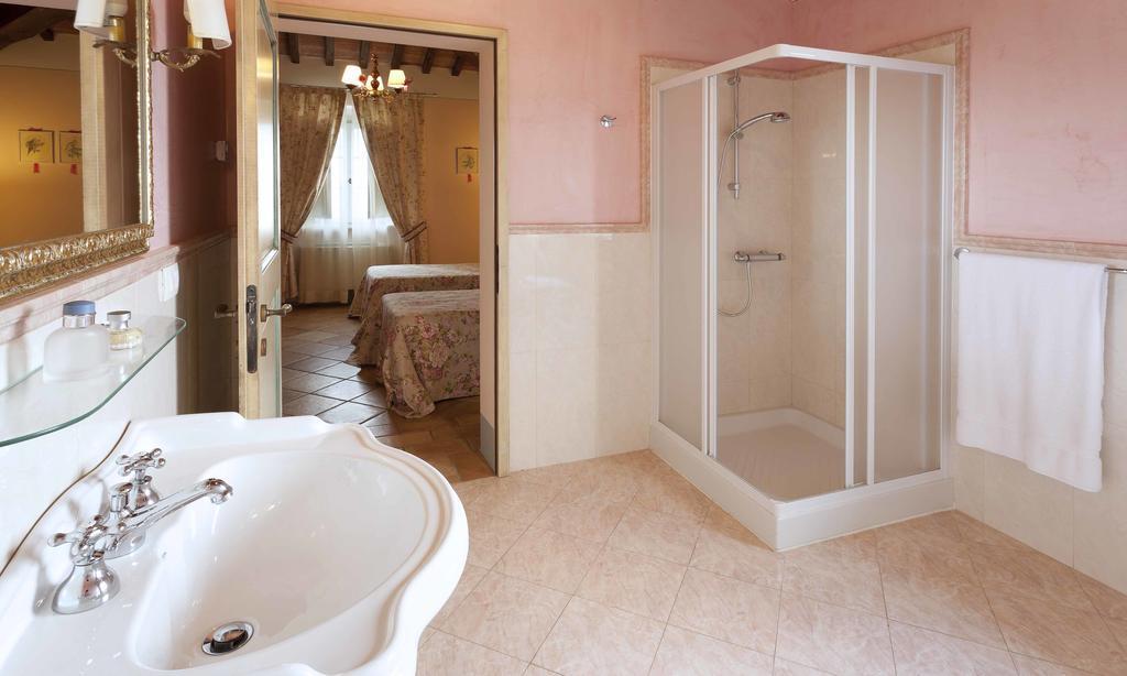 Casa Vacanze B&B Poggio Al Vento Toscana Фояно-делла-Кьяна Номер фото